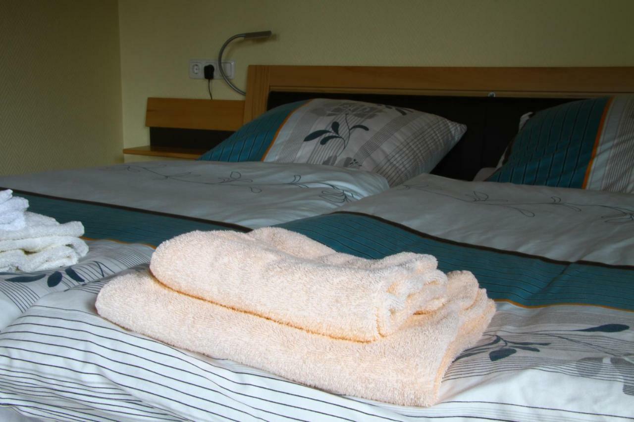 Bistro Im Ring Bed & Breakfast Quiddelbach Dış mekan fotoğraf