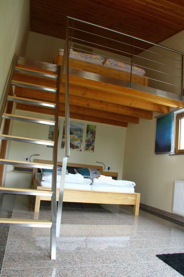 Bistro Im Ring Bed & Breakfast Quiddelbach Dış mekan fotoğraf
