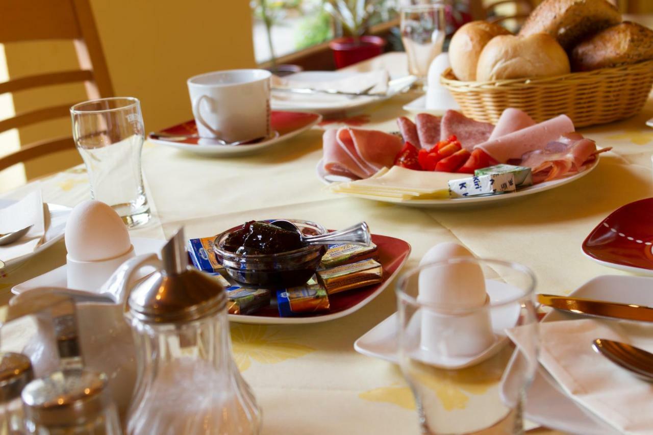 Bistro Im Ring Bed & Breakfast Quiddelbach Dış mekan fotoğraf