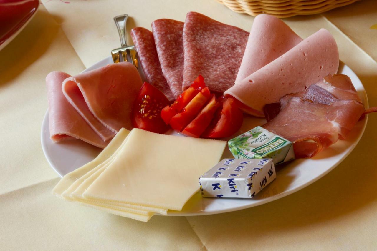 Bistro Im Ring Bed & Breakfast Quiddelbach Dış mekan fotoğraf